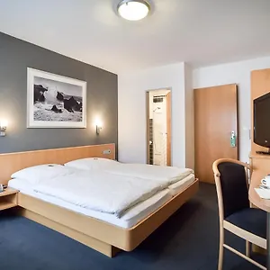 seyboldt-garni.stuttgart-hotel.com/