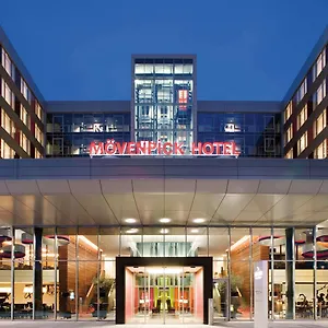 Szálloda Moevenpick Stuttgart Airport ****