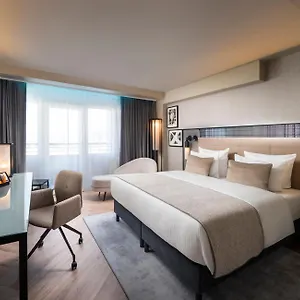 Szálloda Leonardo Royal Frankfurt ****